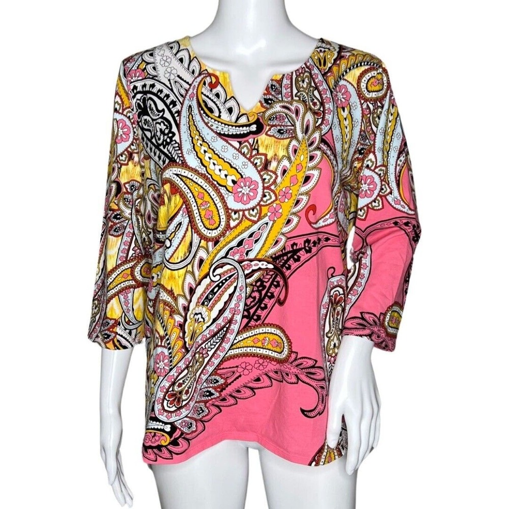 Chicos Shirt Womens Medium 1 Pink‎ Yellow Paisley Split Neck Tee Basic Casual